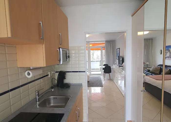 Charlie Mit Seeblick Apartament *